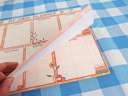 Cosy Weekly Planner (52 Pages)