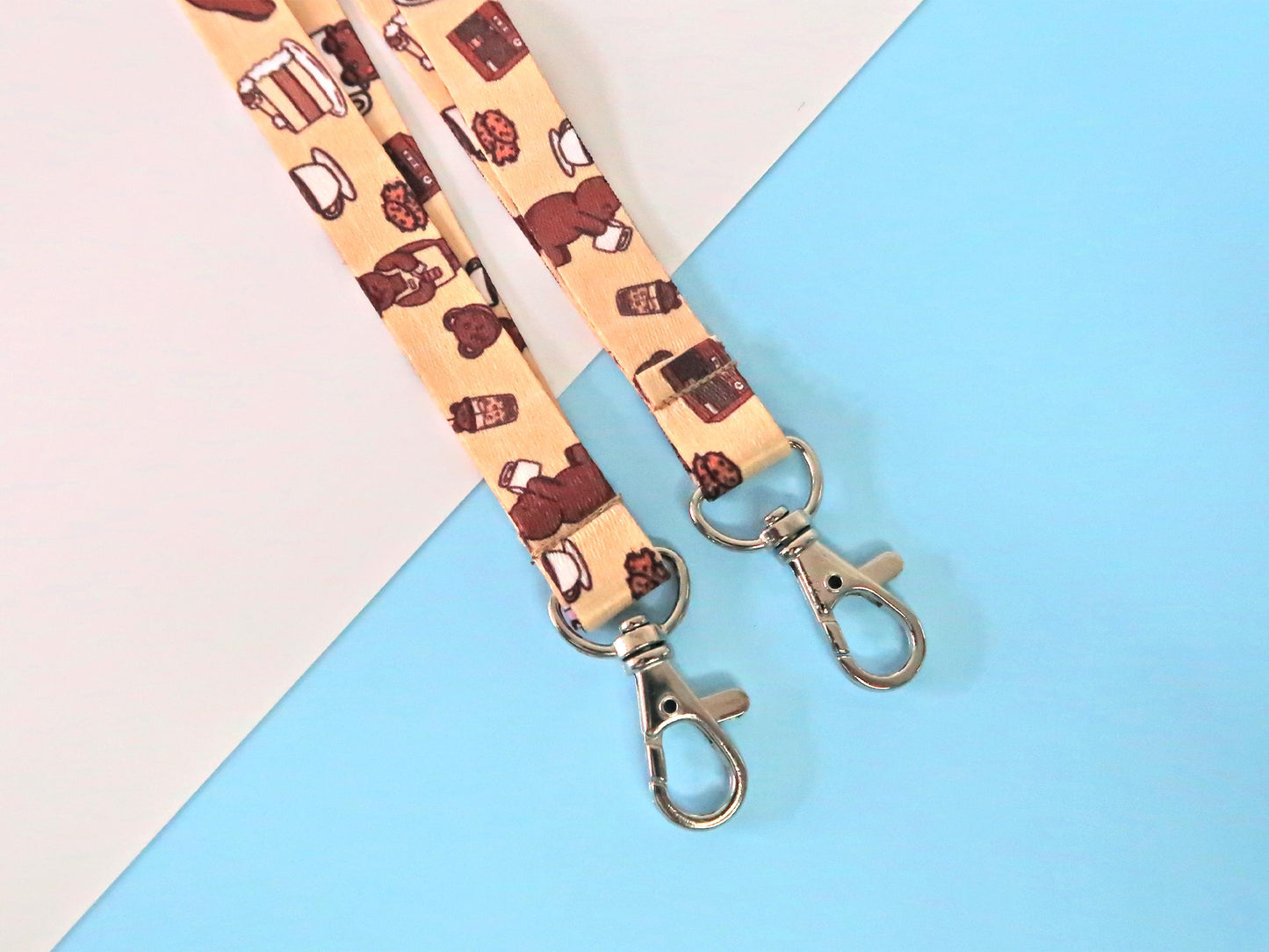 Cute Teddy Bear Café Lanyards